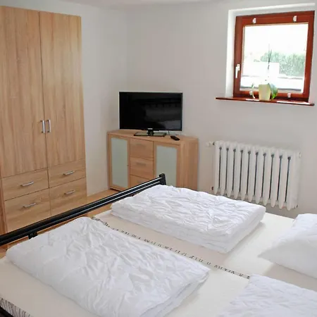 ホームステイ Neu _ Am Sonnensteg