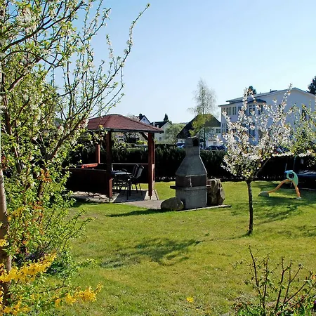 ホームステイ Neu _ Am Sonnensteg